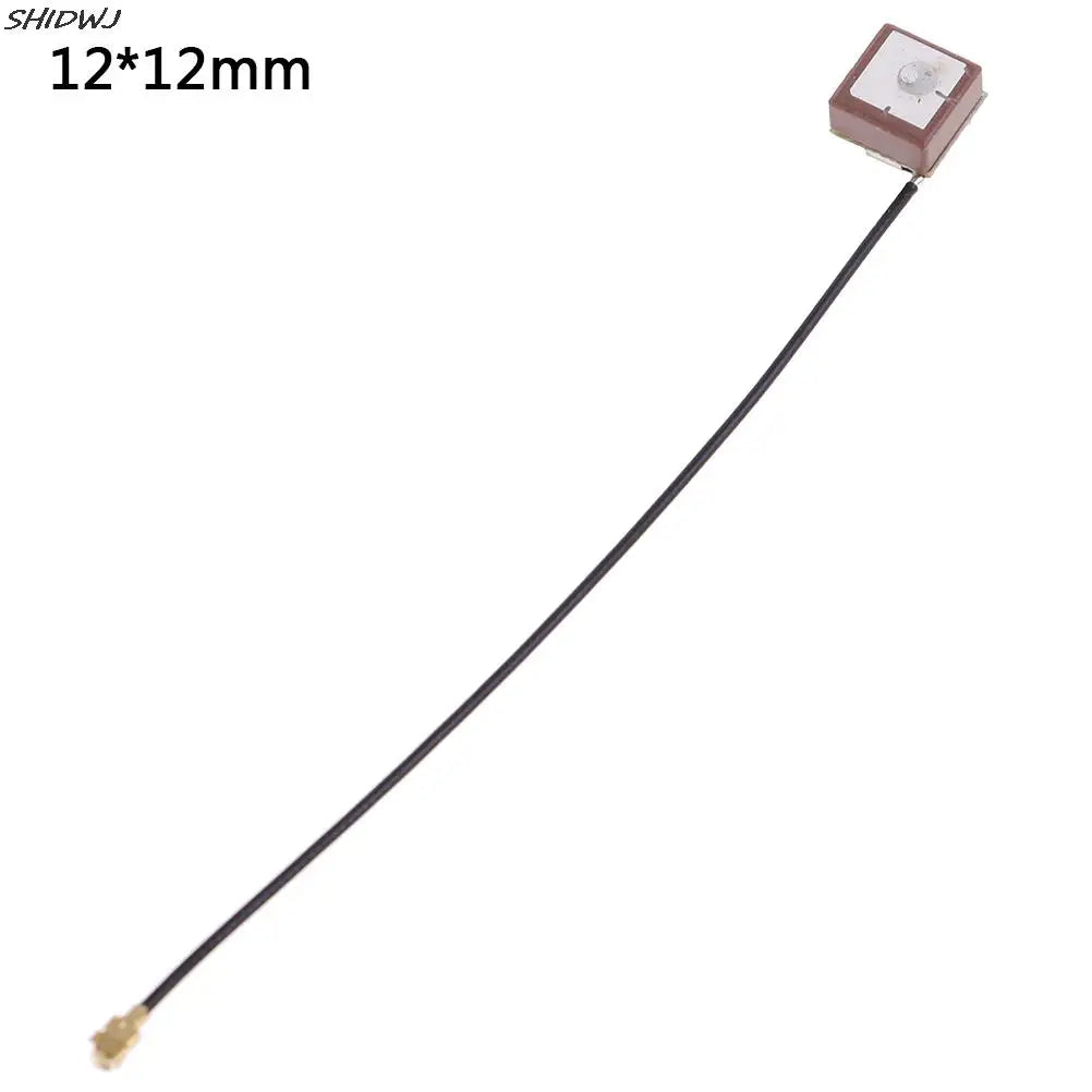 28DB GPS Antenne IPX Connector Voor IOT M2M LORA High Gain GPS Antenne Keramische Patch Interne