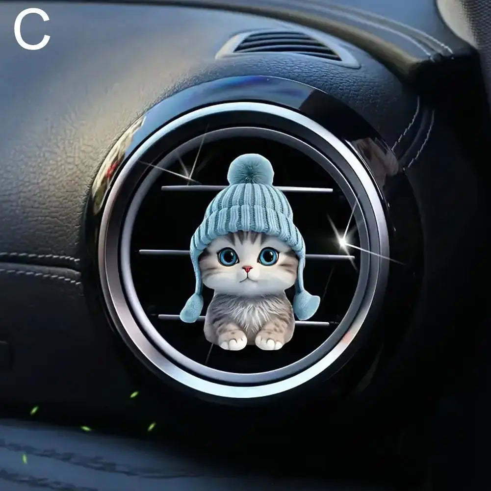 Cute Cartoon 2D Kitten Ventilation Clip Car Air Freshener Car Air Conditioner Air Outlet Aroma Diffuser Auto Interior Decoration