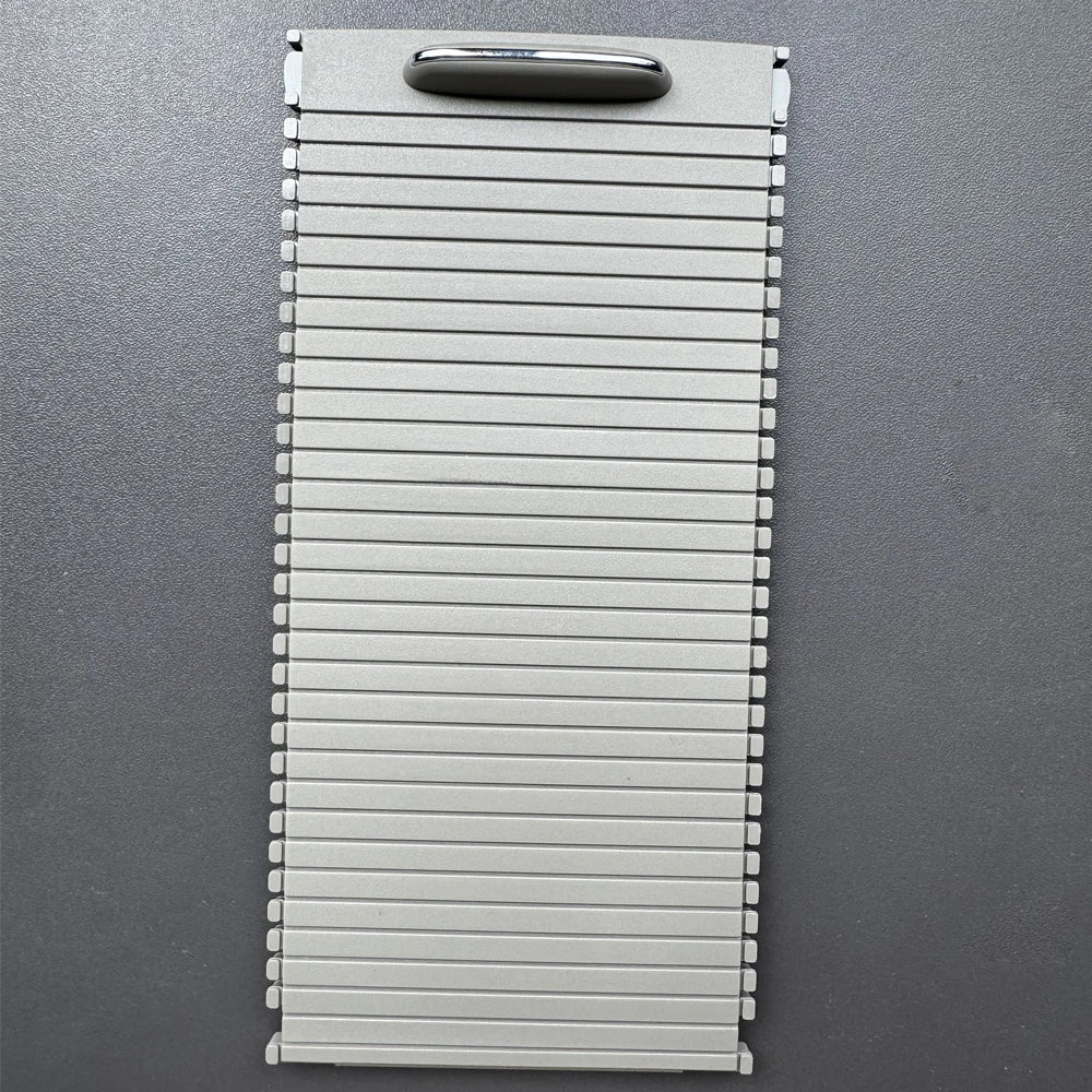 Car Inner Indoor Centre Console Roller Blind Cover For Mercedes Benz C Calss W204 S204 E Class W212 S212 2046807607 9051 7E94