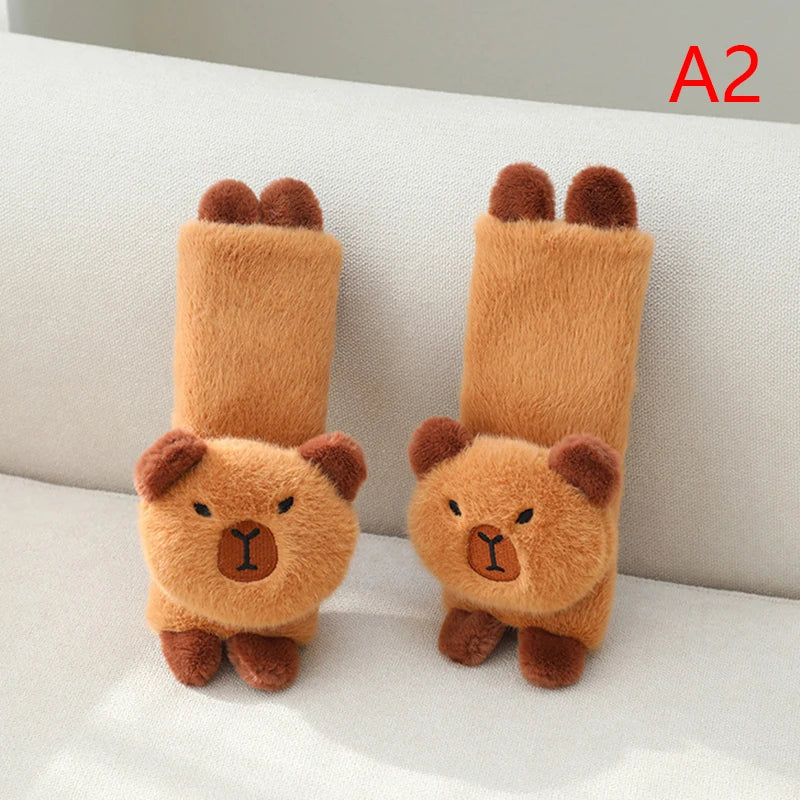 1PCar Headrest Neck Pillow Capybara Plush Shoulder Protection Cute Tissue Box Kawaii Car Decoration Of Car Supplies Plushie Gift