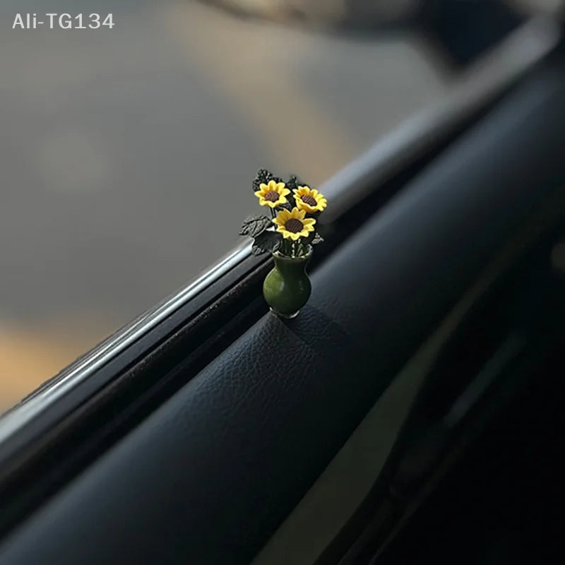 Car Interior Decoration Resin Mini Sunflower Vase Auto Center Console Rearviewi Mirror Ornaments For Car Accessories Woman Gifts