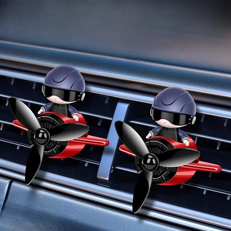 Spaceman Design Car Air Freshener - AC Vent Mount, Airplane Fan Style & Interior Decoration Ornament