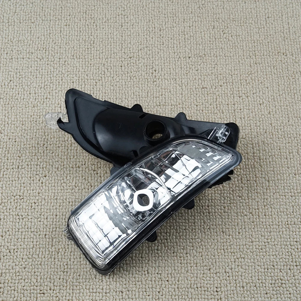 31111090 31111102 Left &Righ Mirror Indicator Turn Signal Light Lamp Lens For Volvo S40 S60 S80 C30 C70 V50 V70 2007 2008 2009