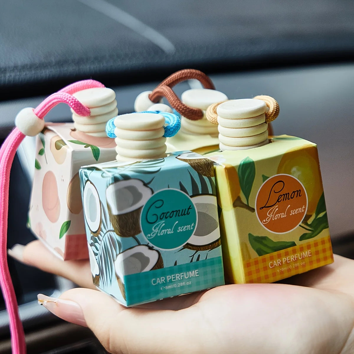 Car Air Freshener Mini Aromatherapy Essential Oil Odor Eliminator Kit Humidifier Gift Box Air Purifier Car Diffuser Long Lasting