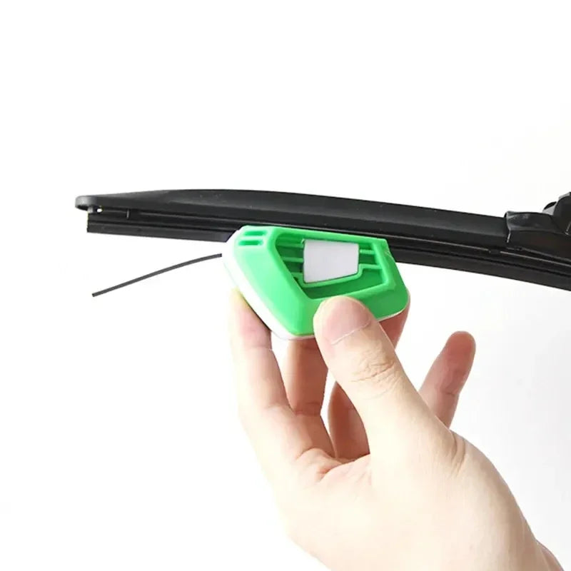 2025 New Car Wiper Repair Tool - Windshield Wiper Blade Cutter, Rubber Regroove Trimmer Restorer, Durable Car Accessories