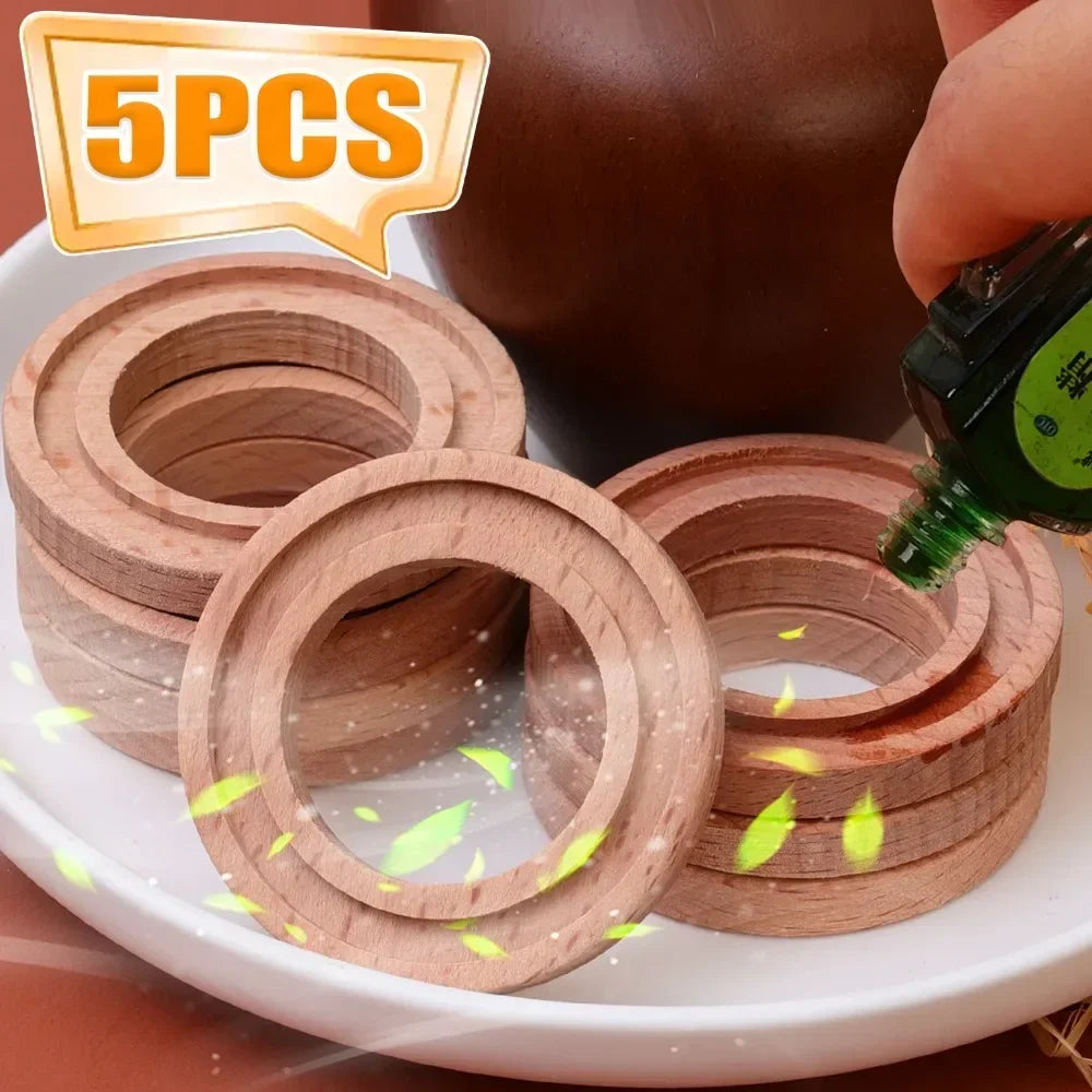 Circular Aromatherapy Wood Car Air Freshener Essential Oil Diffuser Absorb Perfume Beech Wood Tablets Car Interior Odor Removal