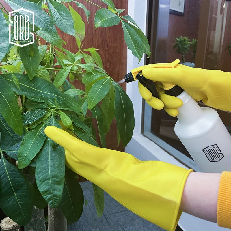 26 fl oz Empty Plastic Spray Bottles, Empty and Reusable, for Cleaning Solutions, Water, Auto Detailing or Bathroom and Kitchen