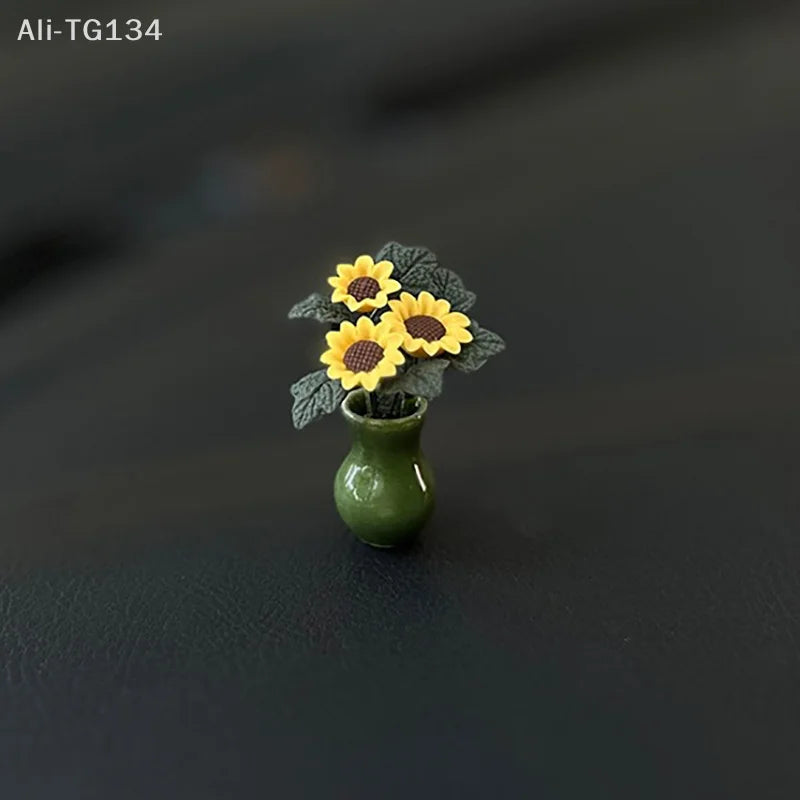 Car Interior Decoration Resin Mini Sunflower Vase Auto Center Console Rearviewi Mirror Ornaments For Car Accessories Woman Gifts
