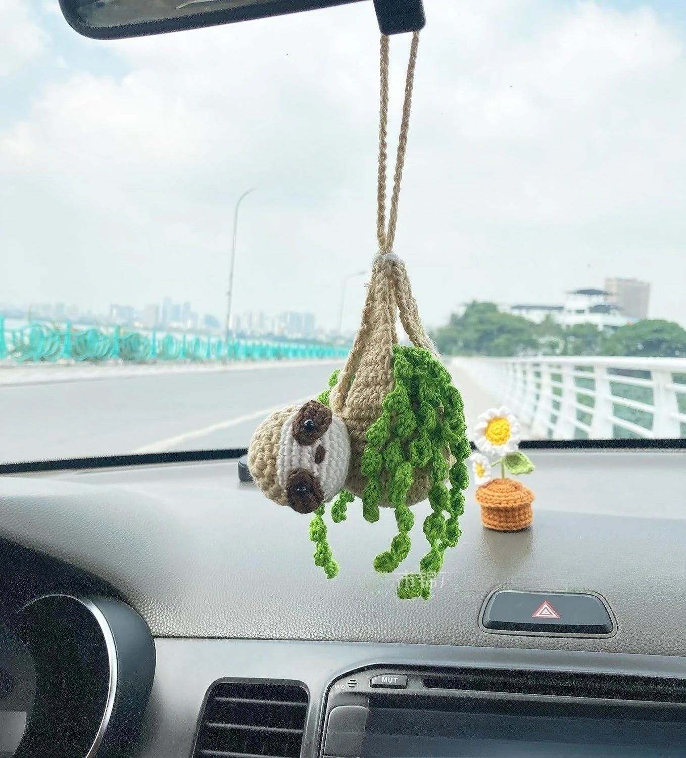 Hot selling car plant ornaments, car decorations, rearview mirror pendants, creative woolen accessories inside the car
